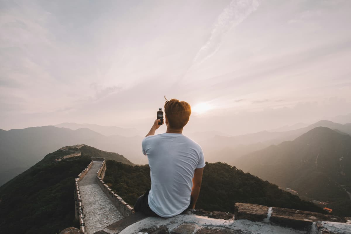 The Art of Flying Solo: Why Solo Travel is the Ultimate Power Move for Your Soul