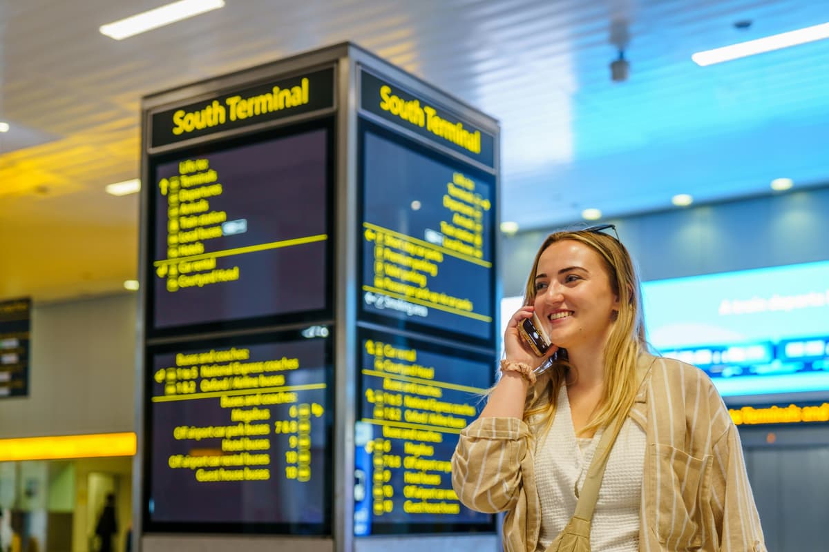 Hack the Calendar: The Definitive Guide to Booking Flights for Every Season
